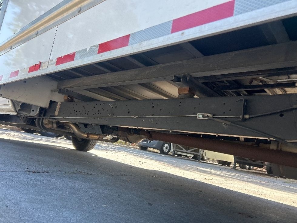 Light Duty Box Truck-Light and Medium Duty Trucks-Ford-2023-E350-Fontana-CA-93,049\n\t\tmiles-$ 34,750 - Image 5