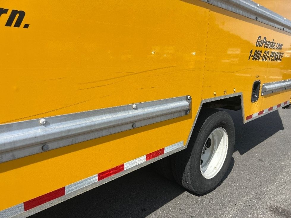 Light Duty Box Truck-Light and Medium Duty Trucks-Ford-2023-E350-Fontana-CA-97,557\n\t\tmiles-$ 30,250 - Image 25