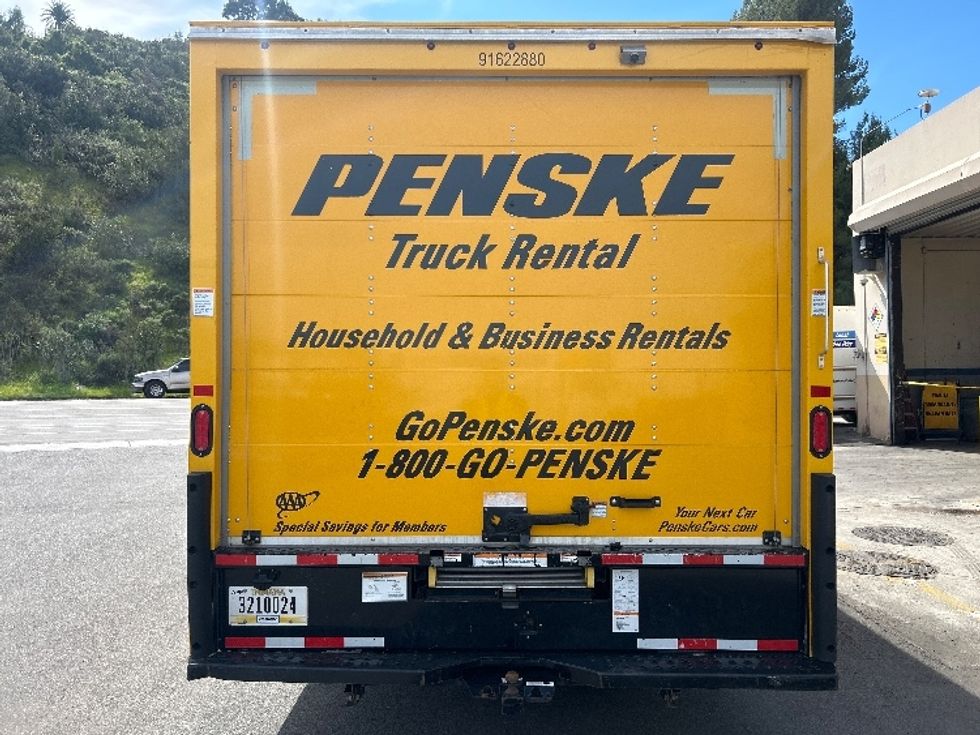 Light Duty Box Truck-Light and Medium Duty Trucks-Ford-2023-E350-Fontana-CA-97,557\n\t\tmiles-$ 30,250 - Image 7