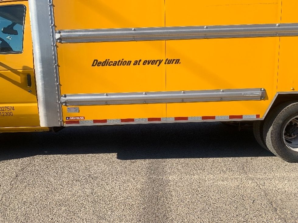 Light Duty Box Truck-Light and Medium Duty Trucks-Ford-2023-E350-Fresno-CA-102,470\n\t\tmiles-$ 29,000 - Image 5