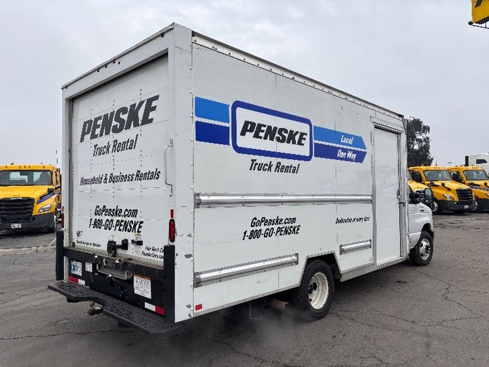 Light Duty Box Truck-Light and Medium Duty Trucks-Ford-2023-E350-Fresno-CA-64,772\n\t\tmiles-$ 41,750 - Image 10