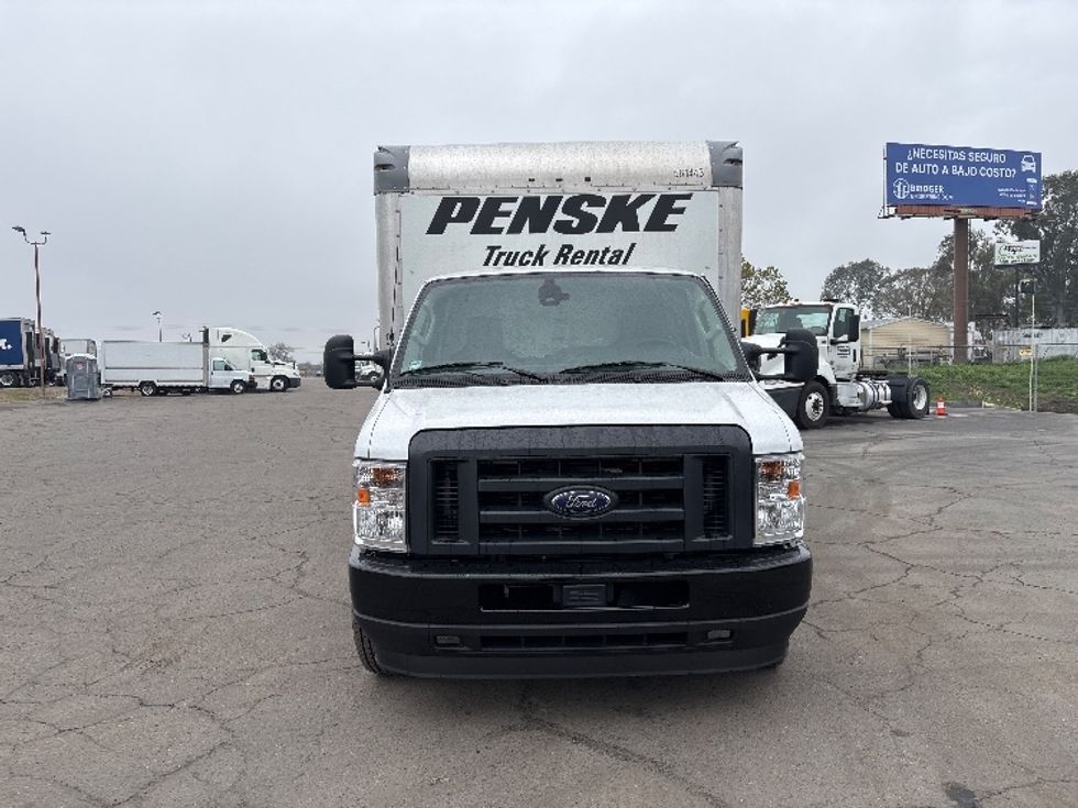 Light Duty Box Truck-Light and Medium Duty Trucks-Ford-2023-E350-Fresno-CA-64,772\n\t\tmiles-$ 41,750 - Image 2