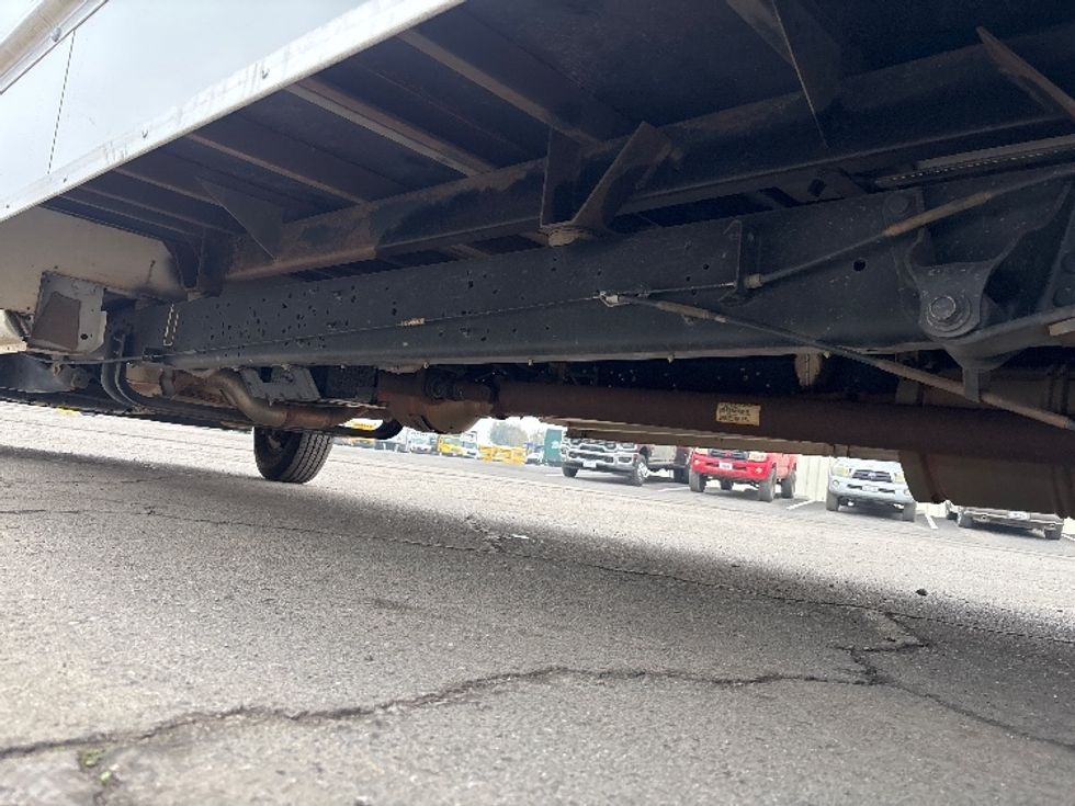 Light Duty Box Truck-Light and Medium Duty Trucks-Ford-2023-E350-Fresno-CA-64,772\n\t\tmiles-$ 41,750 - Image 5