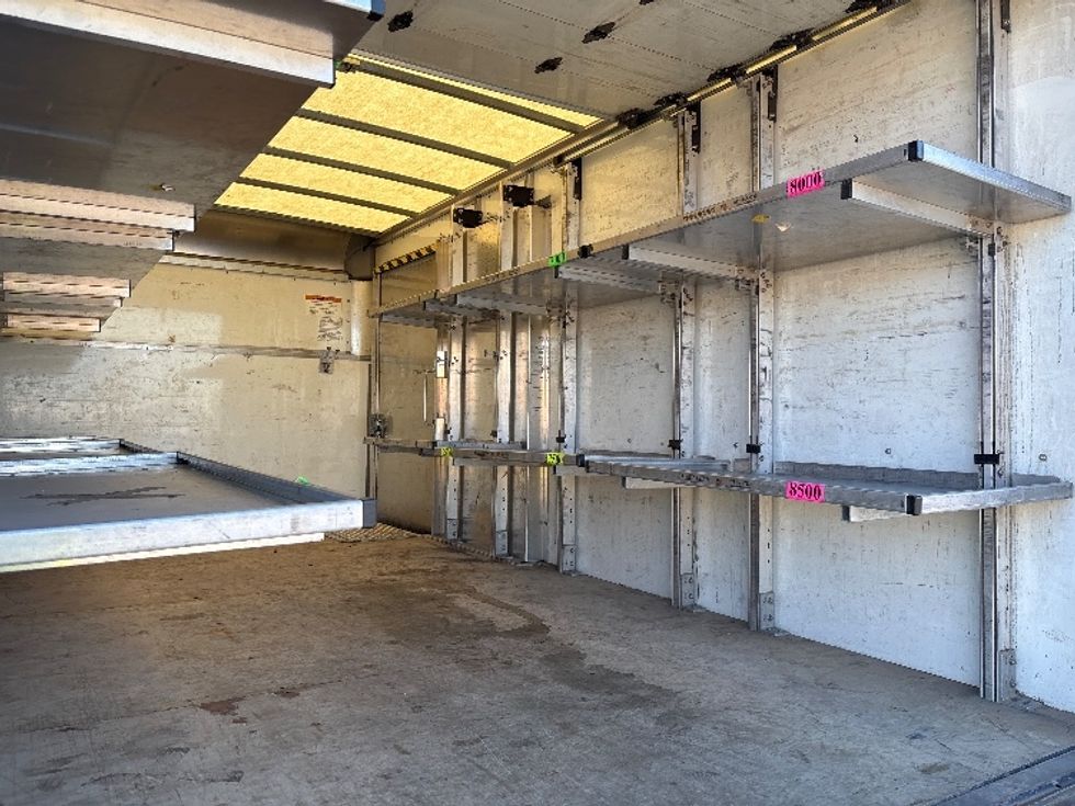 Light Duty Box Truck-Light and Medium Duty Trucks-Ford-2023-E350-Fresno-CA-64,772\n\t\tmiles-$ 41,750 - Image 9