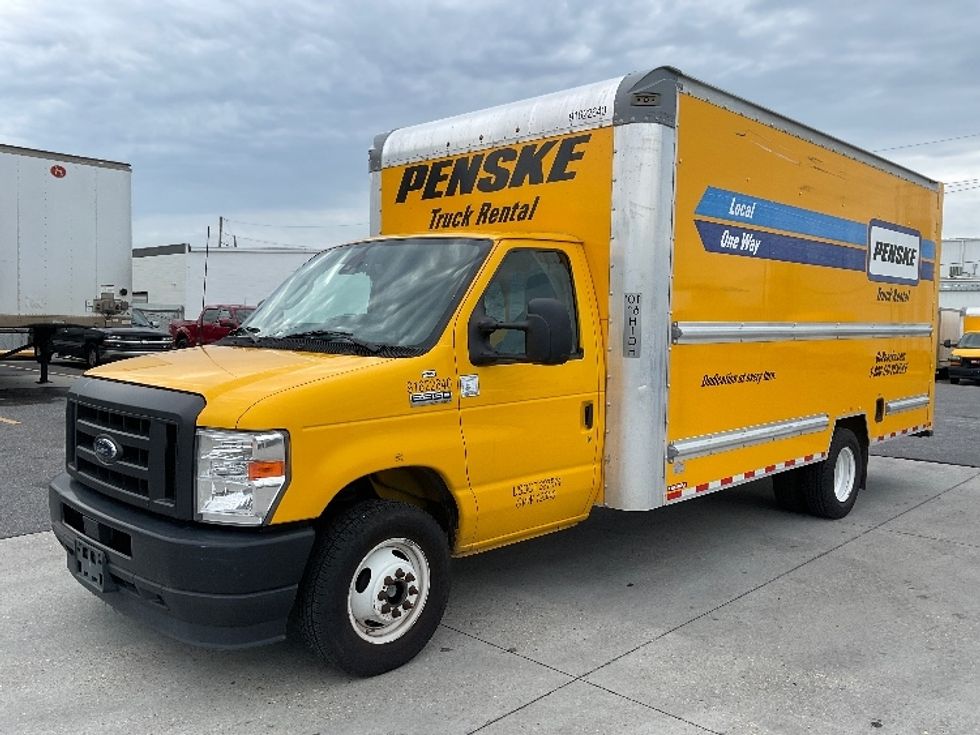 Light Duty Box Truck-Light and Medium Duty Trucks-Ford-2023-E350-Harahan-LA-95,241\n\t\tmiles-$ 30,000 - Image 3
