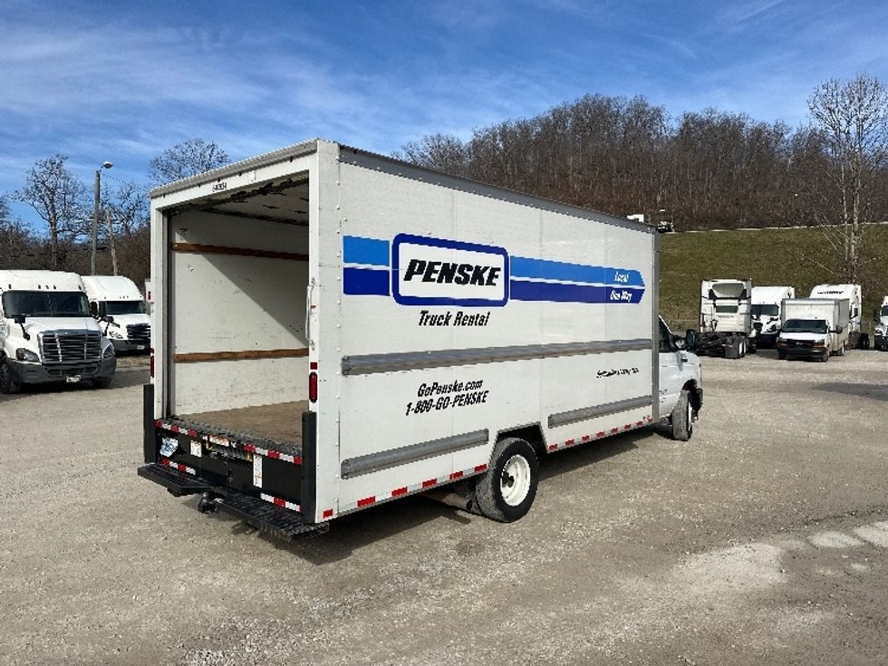 Light Duty Box Truck-Light and Medium Duty Trucks-Ford-2023-E350-Huntington-WV-117,376\n\t\tmiles-$ 28,500 - Image 13