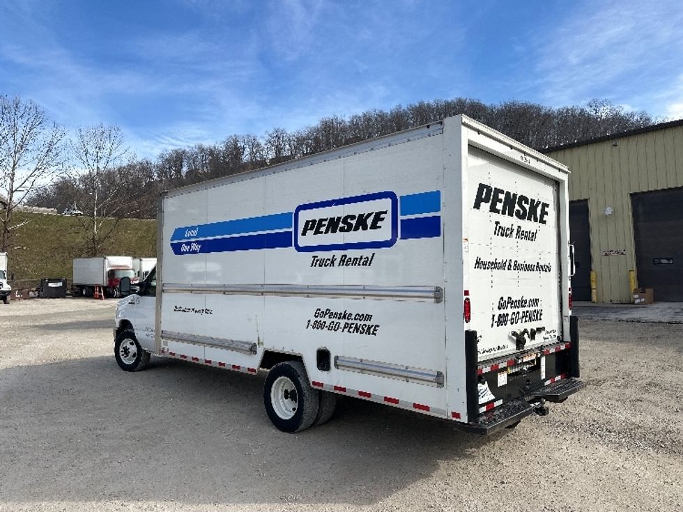Light Duty Box Truck-Light and Medium Duty Trucks-Ford-2023-E350-Huntington-WV-117,376\n\t\tmiles-$ 28,500 - Image 6