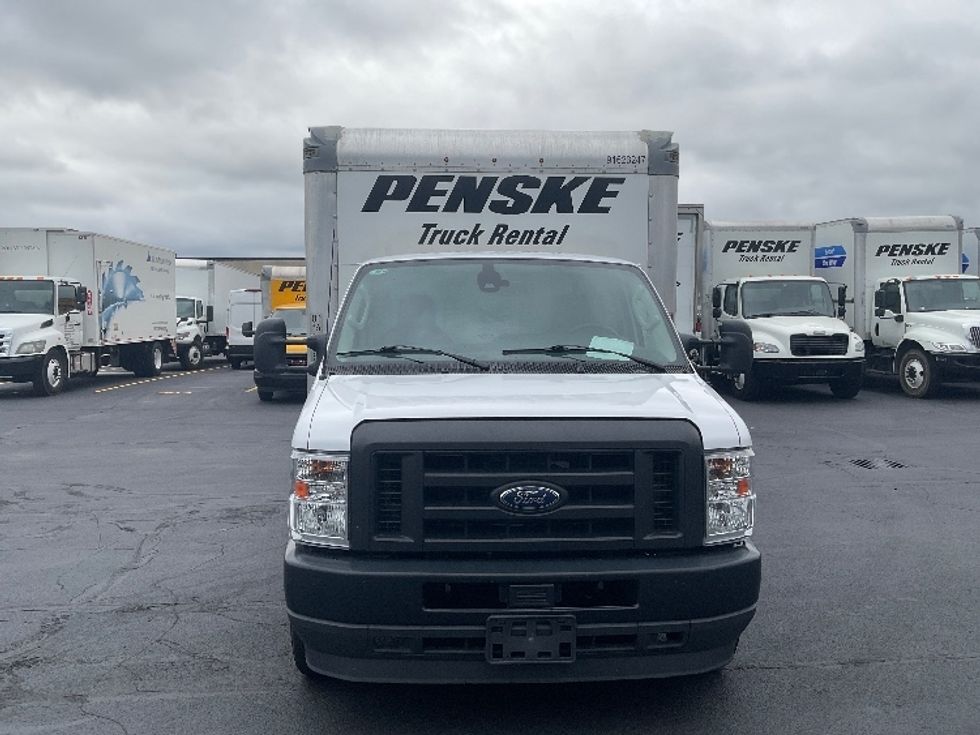 Light Duty Box Truck-Light and Medium Duty Trucks-Ford-2023-E350-Indianapolis-IN-104,878\n\t\tmiles-$ 30,000 - Image 2