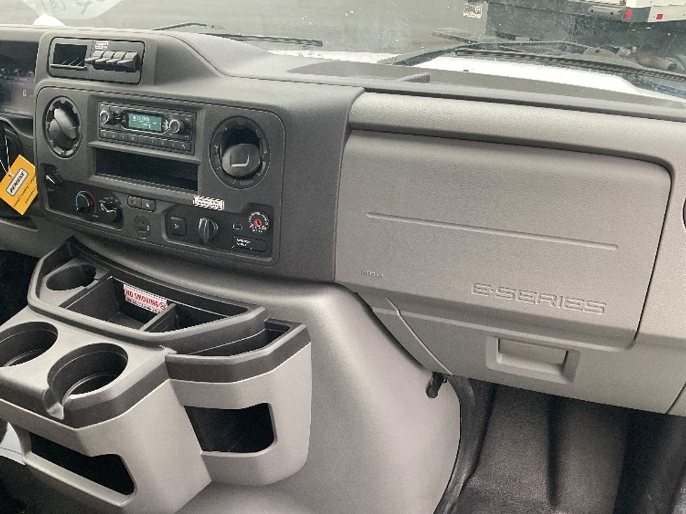 Light Duty Box Truck-Light and Medium Duty Trucks-Ford-2023-E350-Indianapolis-IN-104,878\n\t\tmiles-$ 30,000 - Image 20