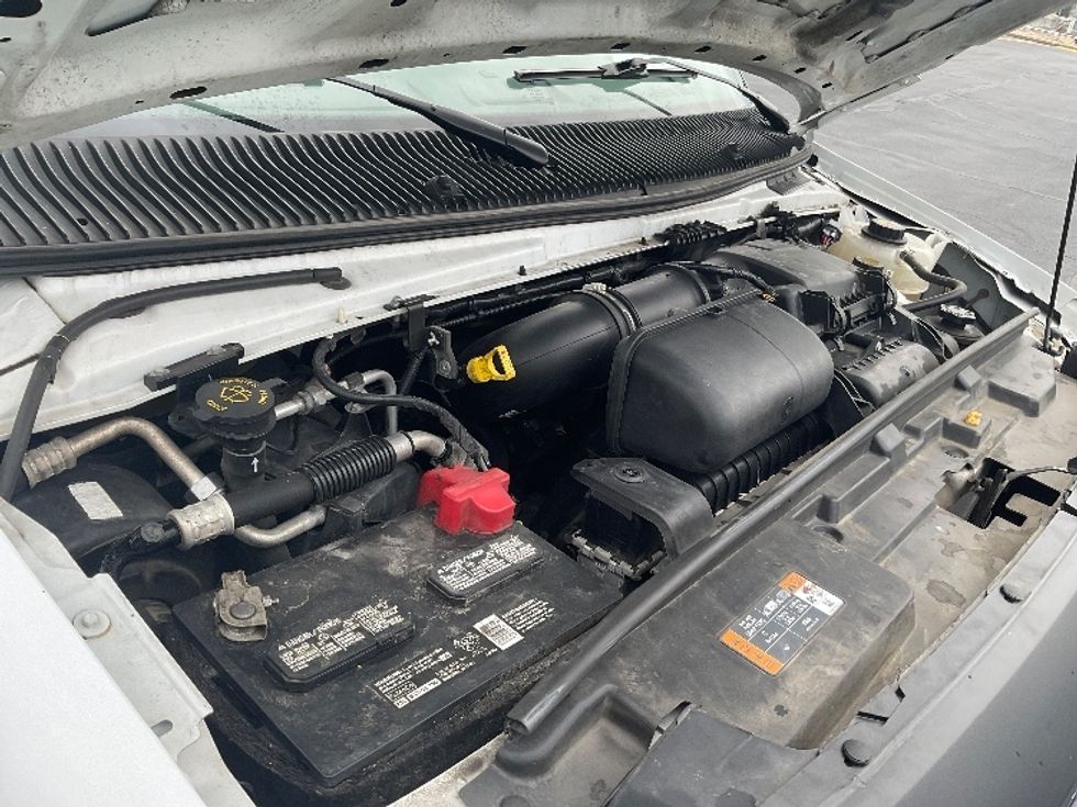 Light Duty Box Truck-Light and Medium Duty Trucks-Ford-2023-E350-Indianapolis-IN-104,878\n\t\tmiles-$ 30,000 - Image 22