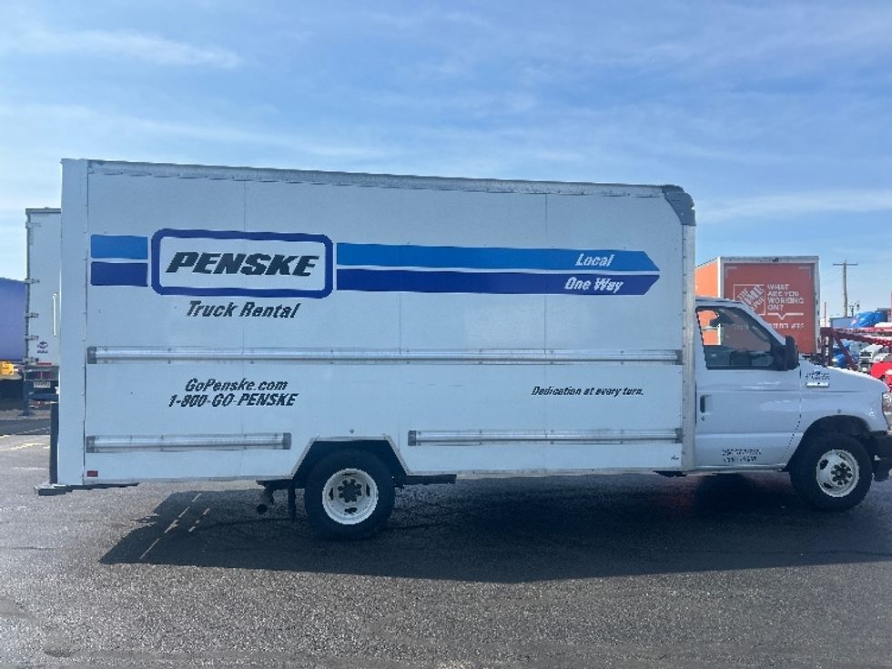 Light Duty Box Truck-Light and Medium Duty Trucks-Ford-2023-E350-La Porte-IN-103,576\n\t\tmiles-$ 30,750 - Image 13