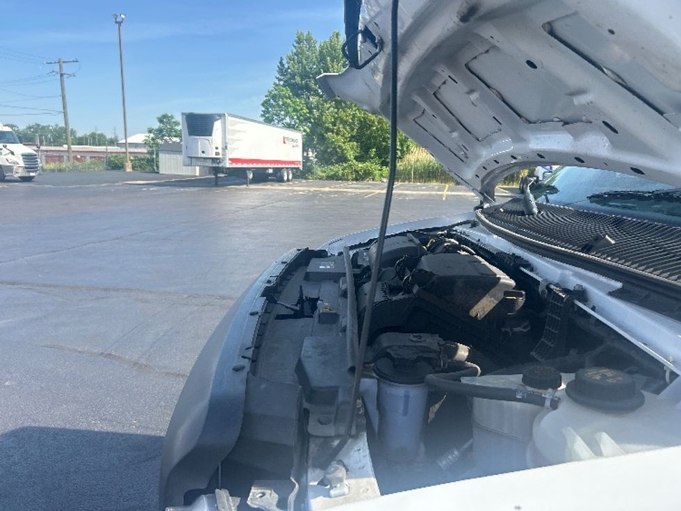 Light Duty Box Truck-Light and Medium Duty Trucks-Ford-2023-E350-La Porte-IN-103,576\n\t\tmiles-$ 30,750 - Image 22