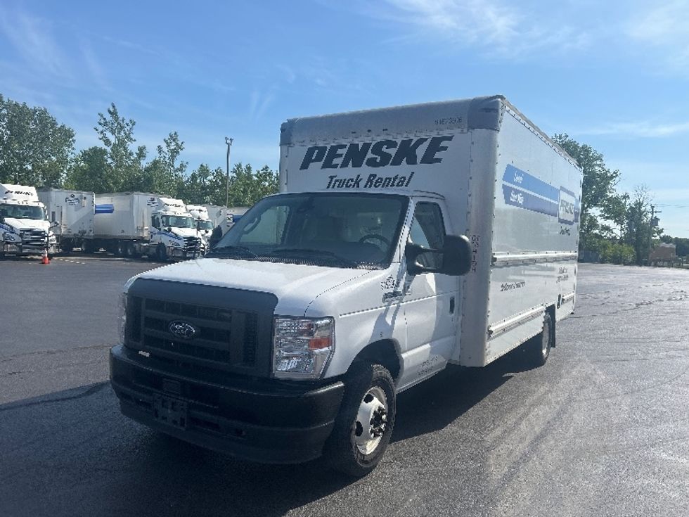 Light Duty Box Truck-Light and Medium Duty Trucks-Ford-2023-E350-La Porte-IN-103,576\n\t\tmiles-$ 30,750 - Image 3
