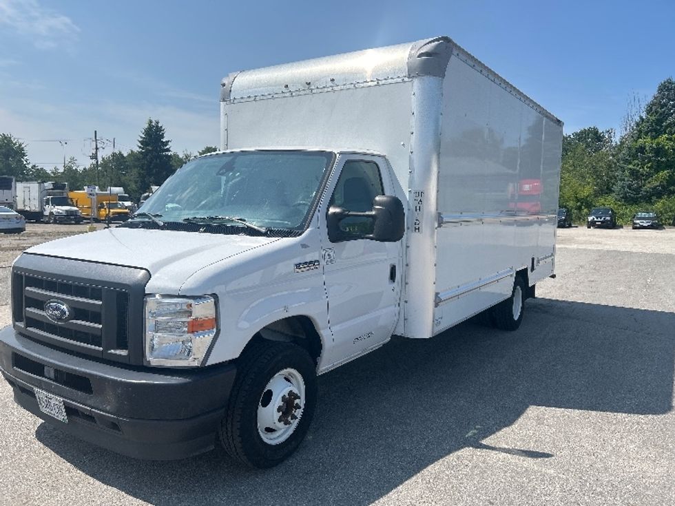 Light Duty Box Truck-Light and Medium Duty Trucks-Ford-2023-E350-Londonderry-NH-98,335\n\t\tmiles-$ 30,500 - Image 3