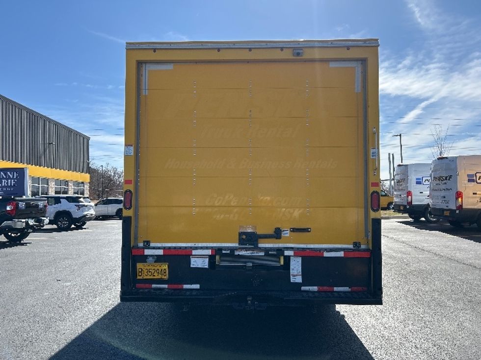 Light Duty Box Truck-Light and Medium Duty Trucks-Ford-2023-E350-Lowell-AR-84,609\n\t\tmiles-$ 15,000 - Image 7