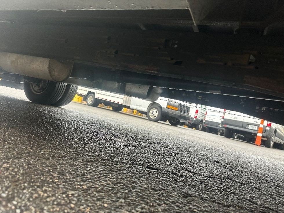 Light Duty Box Truck-Light and Medium Duty Trucks-Ford-2023-E350-North Bergen-NJ-18,365\n\t\tmiles-$ 45,250 - Image 12