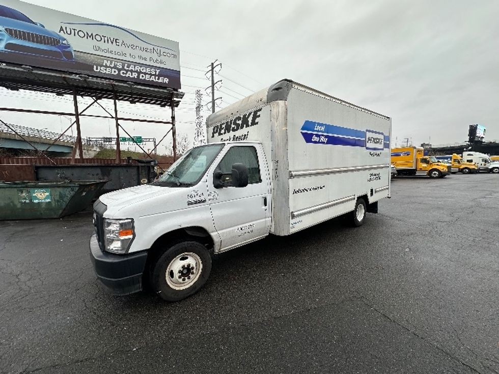Light Duty Box Truck-Light and Medium Duty Trucks-Ford-2023-E350-North Bergen-NJ-18,365\n\t\tmiles-$ 45,250 - Image 3