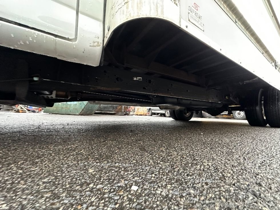 Light Duty Box Truck-Light and Medium Duty Trucks-Ford-2023-E350-North Bergen-NJ-18,365\n\t\tmiles-$ 45,250 - Image 5