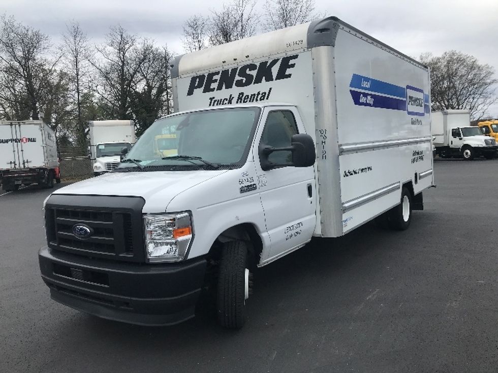 Light Duty Box Truck-Light and Medium Duty Trucks-Ford-2023-E350-Pennsauken-NJ-26,502\n\t\tmiles-$ 44,500 - Image 3
