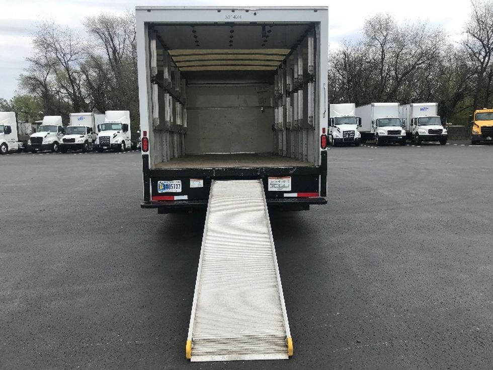 Light Duty Box Truck-Light and Medium Duty Trucks-Ford-2023-E350-Pennsauken-NJ-26,502\n\t\tmiles-$ 44,500 - Image 9