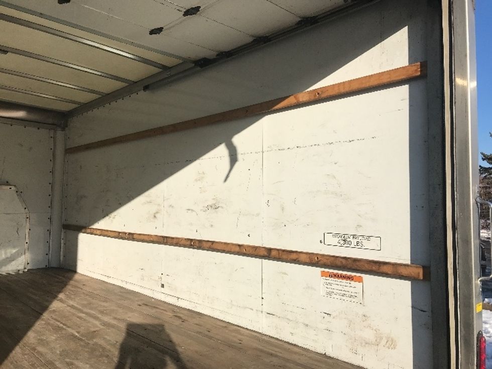 Light Duty Box Truck-Light and Medium Duty Trucks-Ford-2023-E350-Pewaukee-WI-121,419\n\t\tmiles-$ 25,750 - Image 12