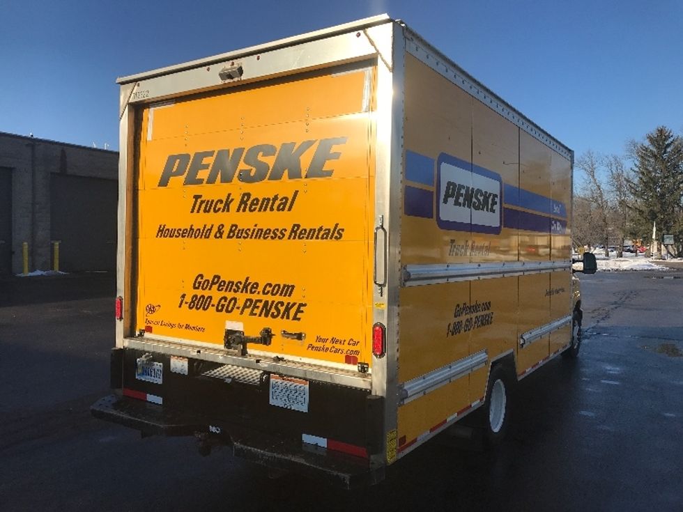 Light Duty Box Truck-Light and Medium Duty Trucks-Ford-2023-E350-Pewaukee-WI-121,419\n\t\tmiles-$ 25,750 - Image 13