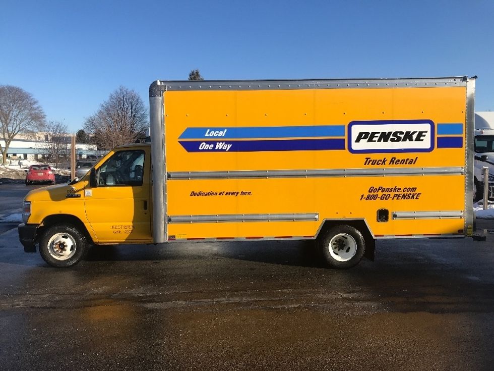 Light Duty Box Truck-Light and Medium Duty Trucks-Ford-2023-E350-Pewaukee-WI-121,419\n\t\tmiles-$ 25,750 - Image 4