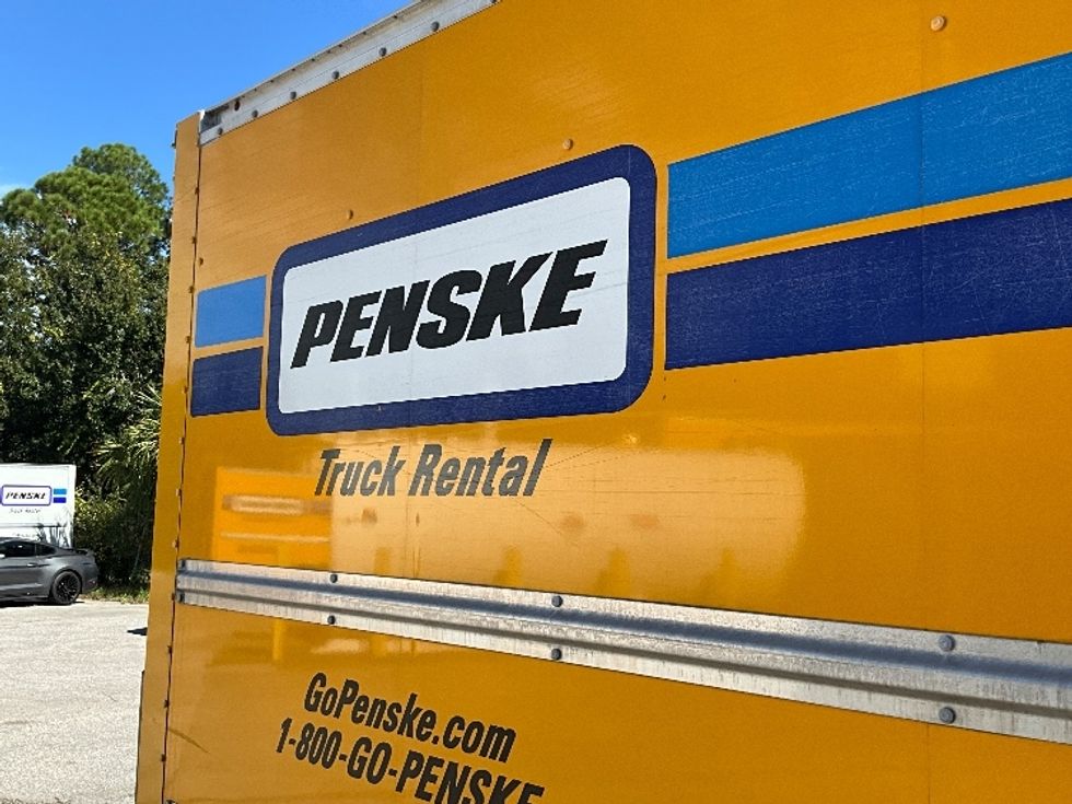 Light Duty Box Truck-Light and Medium Duty Trucks-Ford-2023-E350-Plano-TX-108,572\n\t\tmiles-$ 29,000 - Image 28