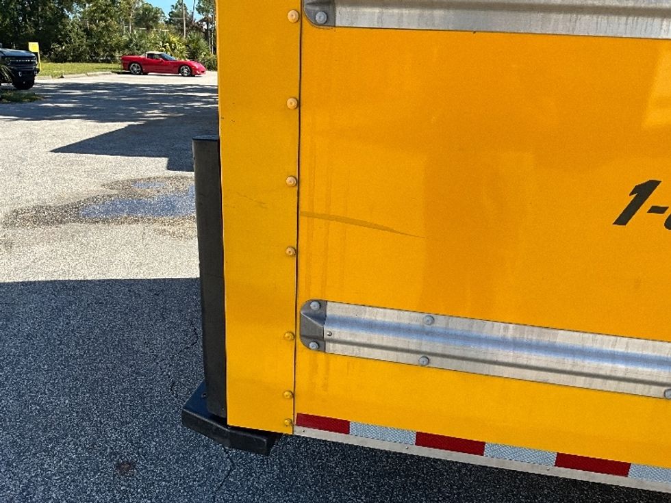 Light Duty Box Truck-Light and Medium Duty Trucks-Ford-2023-E350-Plano-TX-108,572\n\t\tmiles-$ 29,000 - Image 29