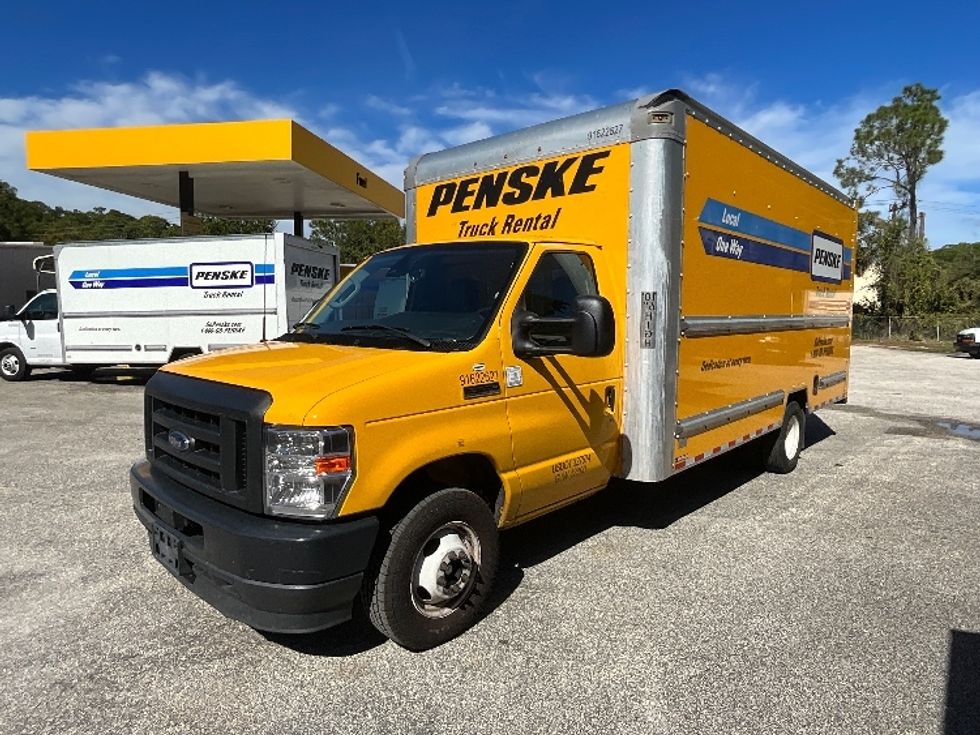 Light Duty Box Truck-Light and Medium Duty Trucks-Ford-2023-E350-Plano-TX-108,572\n\t\tmiles-$ 29,000 - Image 3