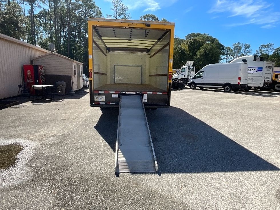 Light Duty Box Truck-Light and Medium Duty Trucks-Ford-2023-E350-Plano-TX-108,572\n\t\tmiles-$ 29,000 - Image 9