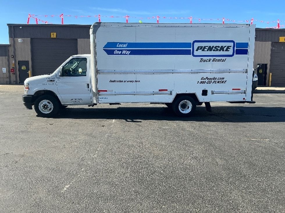 Light Duty Box Truck-Light and Medium Duty Trucks-Ford-2023-E350-Prescott Valley-AZ-76,811\n\t\tmiles-$ 36,250 - Image 4