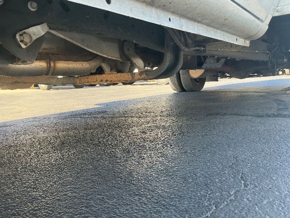 Light Duty Box Truck-Light and Medium Duty Trucks-Ford-2023-E350-Prescott Valley-AZ-76,811\n\t\tmiles-$ 36,250 - Image 5