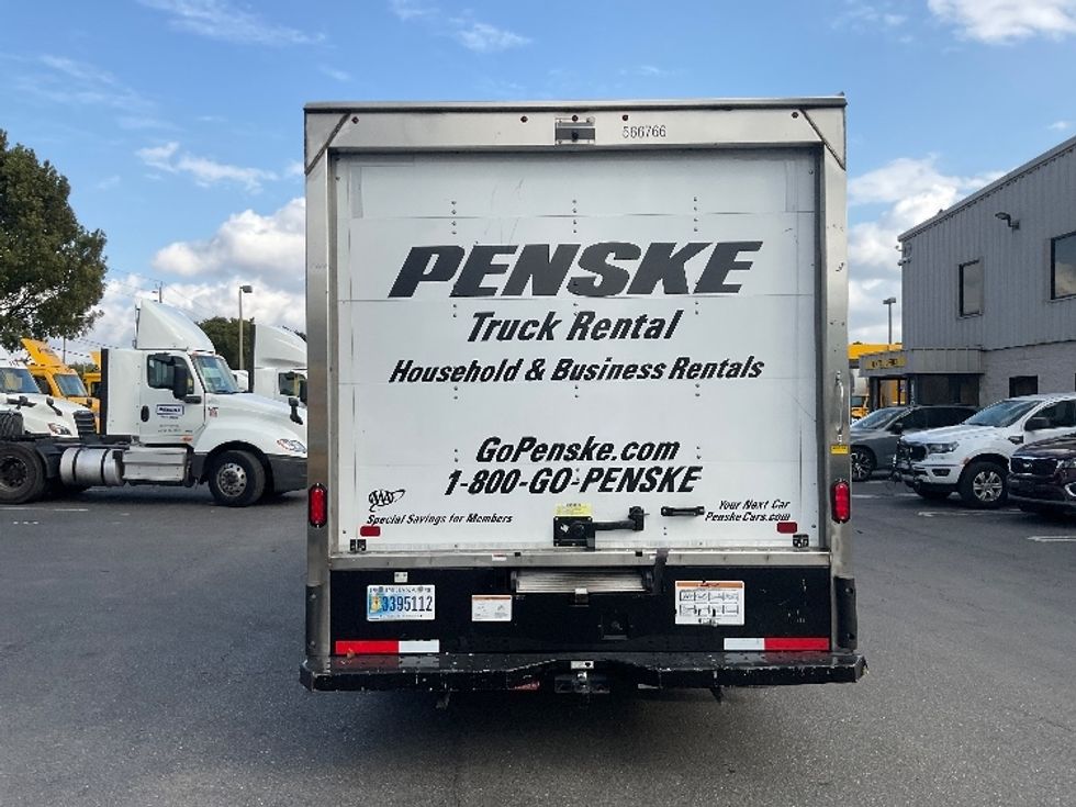 Light Duty Box Truck-Light and Medium Duty Trucks-Ford-2023-E350-Riviera Beach-FL-25,005\n\t\tmiles-$ 48,000 - Image 7