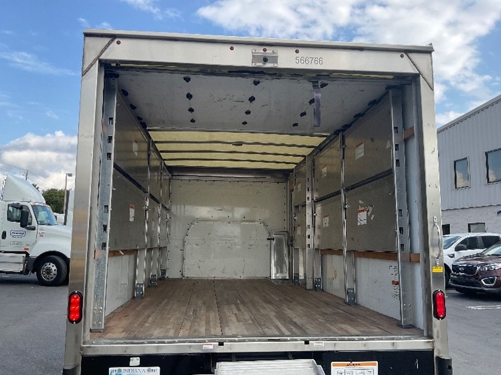 Light Duty Box Truck-Light and Medium Duty Trucks-Ford-2023-E350-Riviera Beach-FL-25,005\n\t\tmiles-$ 48,000 - Image 8