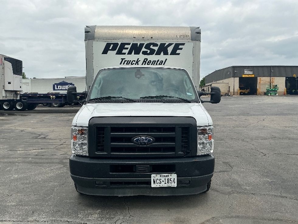 Light Duty Box Truck-Light and Medium Duty Trucks-Ford-2023-E350-San Antonio-TX-100,286\n\t\tmiles-$ 32,250 - Image 2