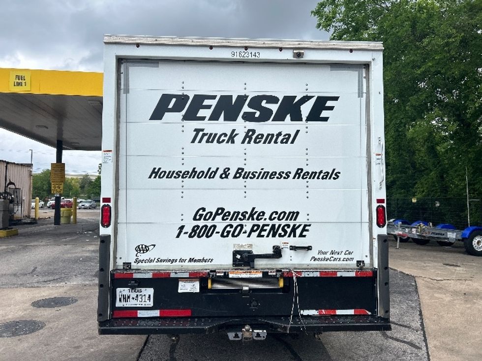 Light Duty Box Truck-Light and Medium Duty Trucks-Ford-2023-E350-San Antonio-TX-100,938\n\t\tmiles-$ 33,250 - Image 7