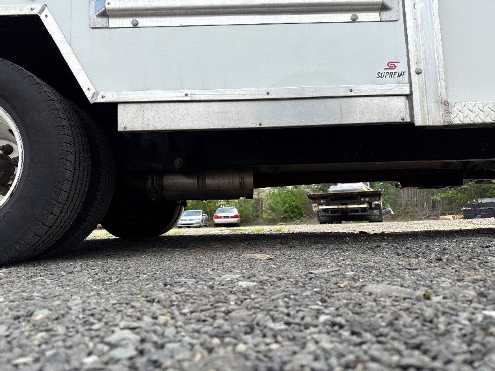 Light Duty Box Truck-Light and Medium Duty Trucks-Ford-2023-E350-South Plainfield-NJ-35,210\n\t\tmiles-$ 43,500 - Image 14