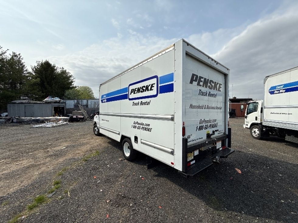 Light Duty Box Truck-Light and Medium Duty Trucks-Ford-2023-E350-South Plainfield-NJ-35,210\n\t\tmiles-$ 43,500 - Image 6