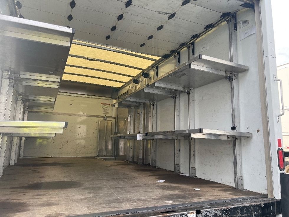 Light Duty Box Truck-Light and Medium Duty Trucks-Ford-2023-E350-South Plainfield-NJ-43,387\n\t\tmiles-$ 41,000 - Image 12