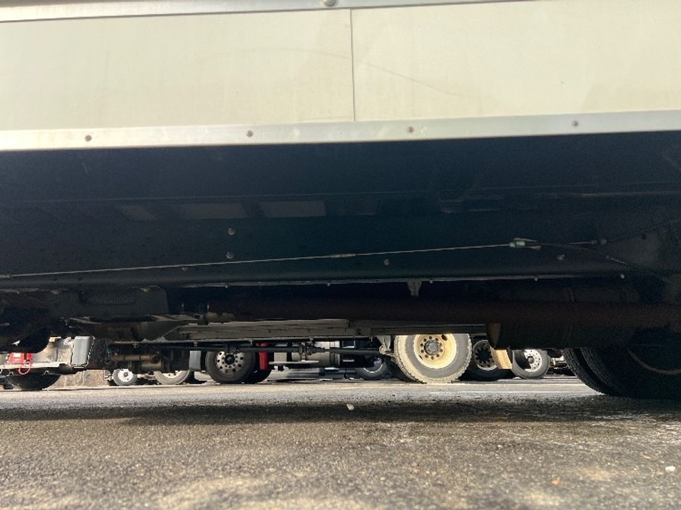 Light Duty Box Truck-Light and Medium Duty Trucks-Ford-2023-E350-South Plainfield-NJ-43,387\n\t\tmiles-$ 41,000 - Image 5
