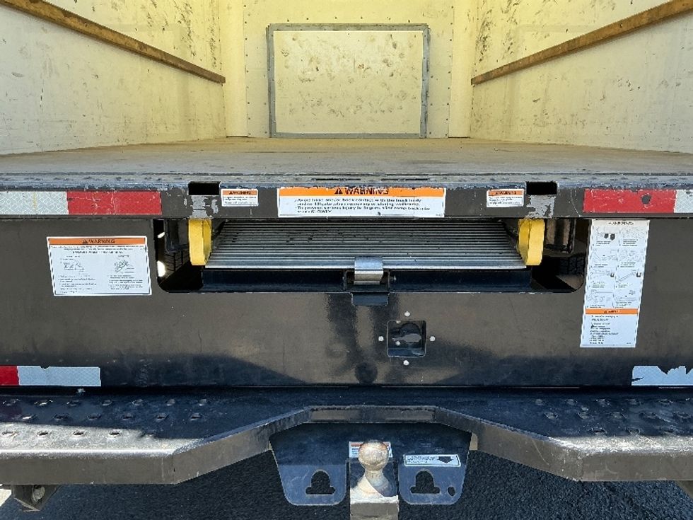 Light Duty Box Truck-Light and Medium Duty Trucks-Ford-2023-E350-Sparks-NV-91,764\n\t\tmiles-$ 32,500 - Image 10