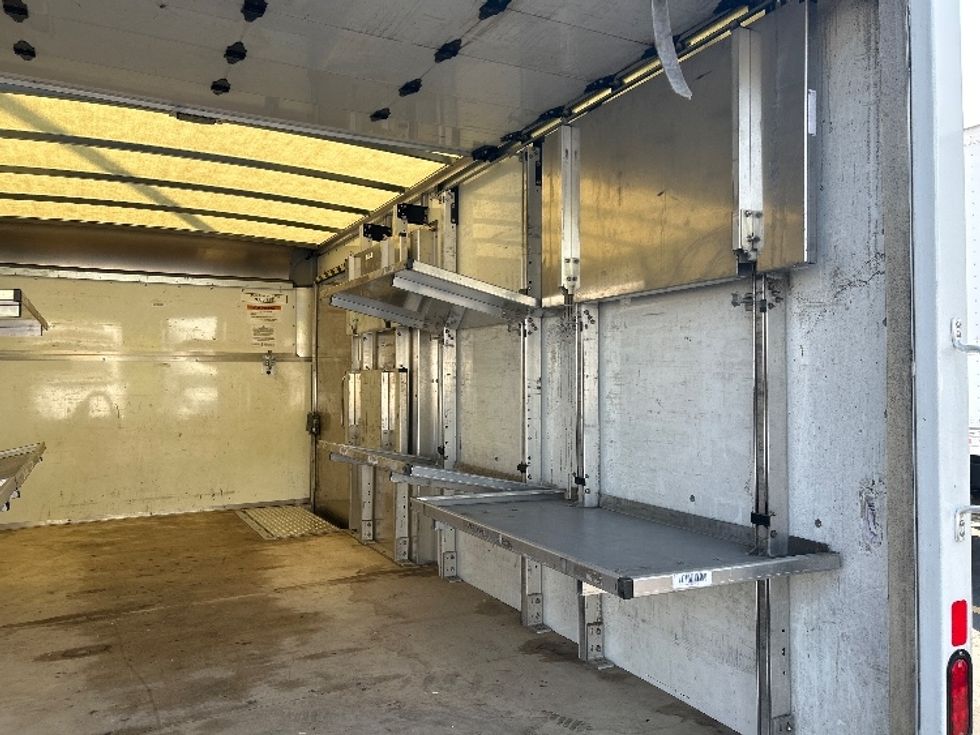 Light Duty Box Truck-Light and Medium Duty Trucks-Ford-2023-E350-Springfield-MA-77,012\n\t\tmiles-$ 36,250 - Image 25