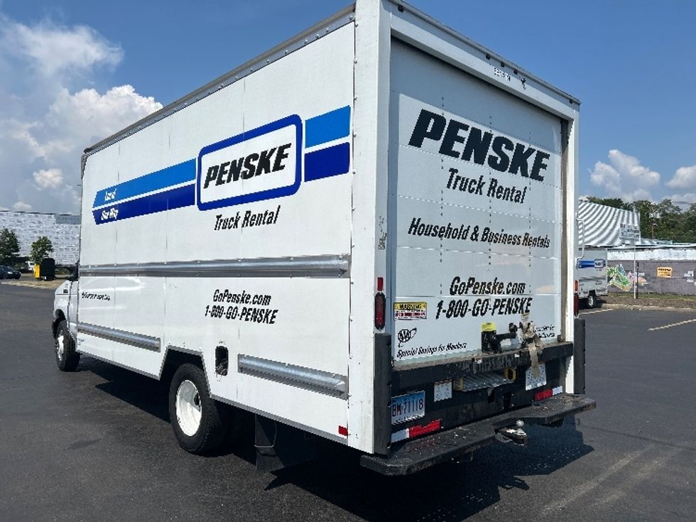 Light Duty Box Truck-Light and Medium Duty Trucks-Ford-2023-E350-Springfield-MA-77,012\n\t\tmiles-$ 36,250 - Image 6