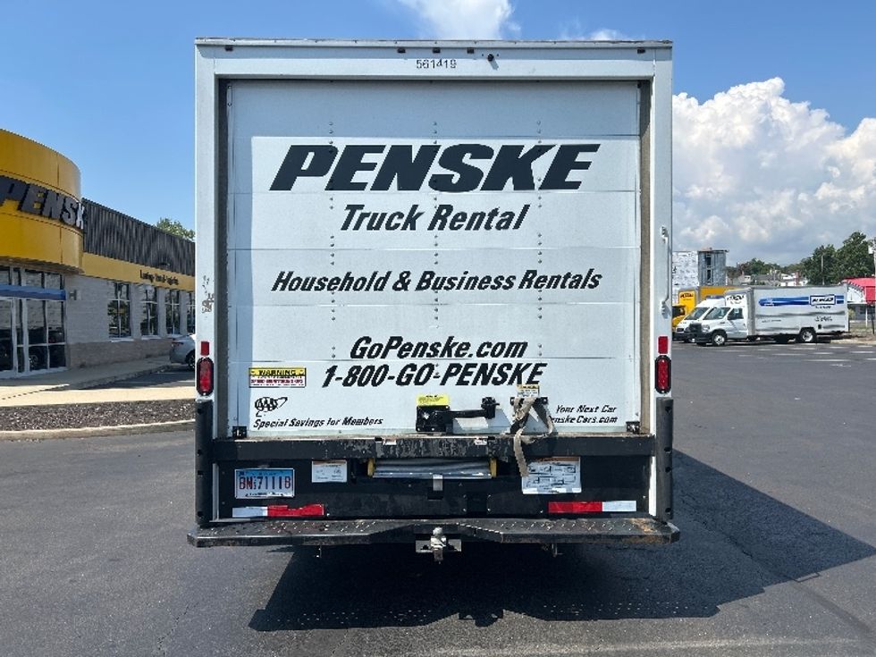 Light Duty Box Truck-Light and Medium Duty Trucks-Ford-2023-E350-Springfield-MA-77,012\n\t\tmiles-$ 36,250 - Image 7