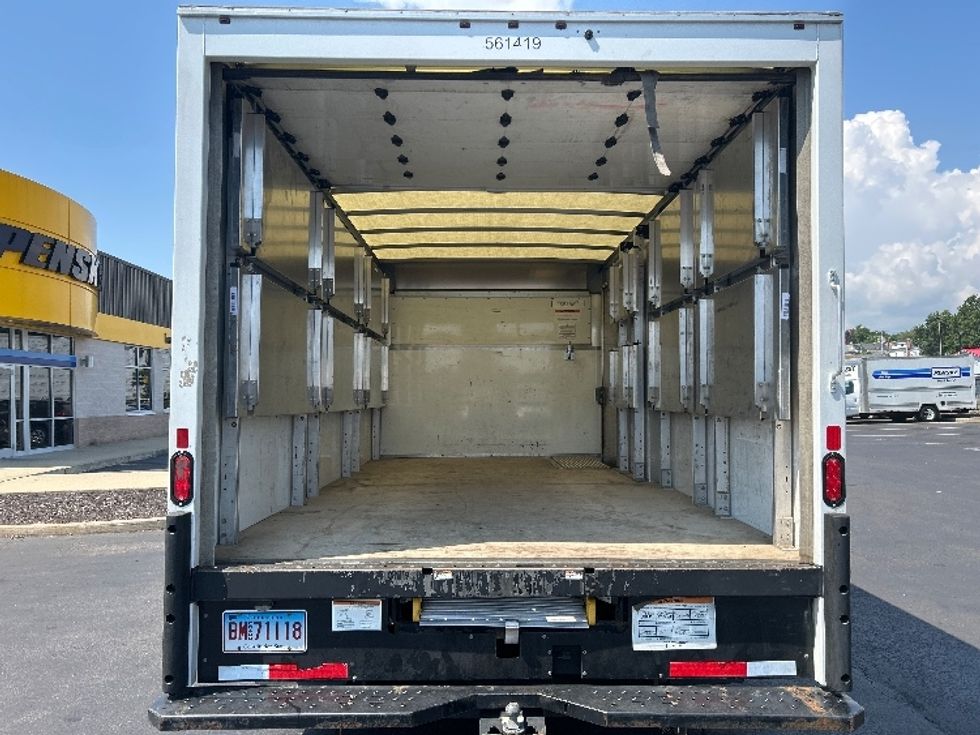 Light Duty Box Truck-Light and Medium Duty Trucks-Ford-2023-E350-Springfield-MA-77,012\n\t\tmiles-$ 36,250 - Image 8