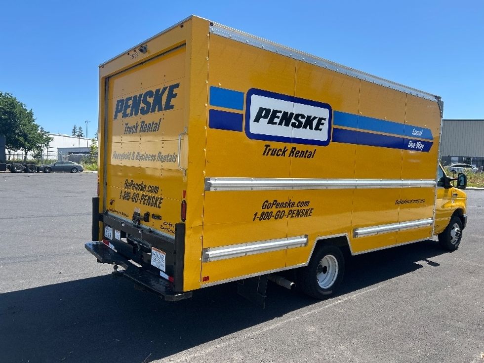 Light Duty Box Truck-Light and Medium Duty Trucks-Ford-2023-E350-Stockton-CA-99,593\n\t\tmiles-$ 27,750 - Image 13
