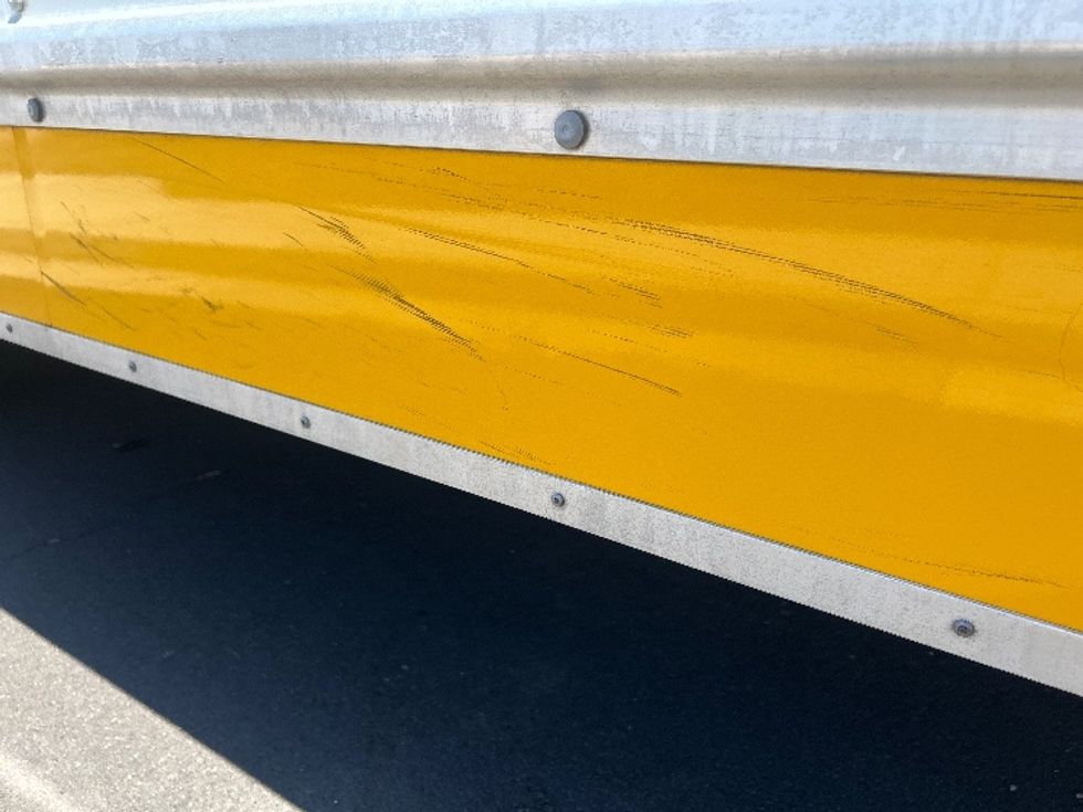 Light Duty Box Truck-Light and Medium Duty Trucks-Ford-2023-E350-Stockton-CA-99,593\n\t\tmiles-$ 27,750 - Image 25
