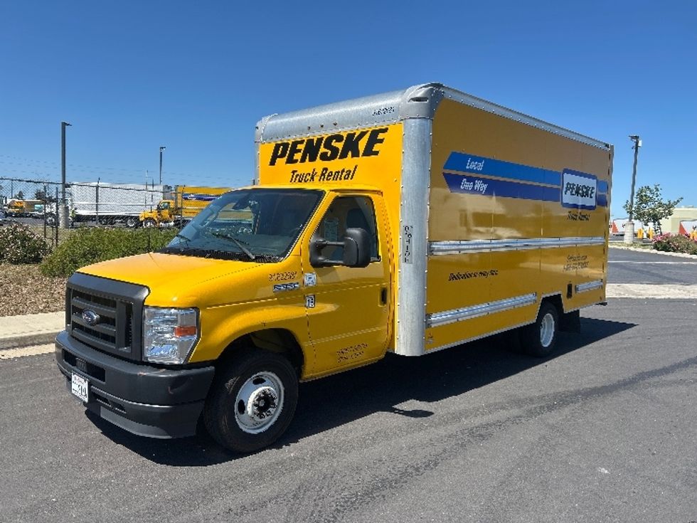 Light Duty Box Truck-Light and Medium Duty Trucks-Ford-2023-E350-Stockton-CA-99,593\n\t\tmiles-$ 27,750 - Image 3