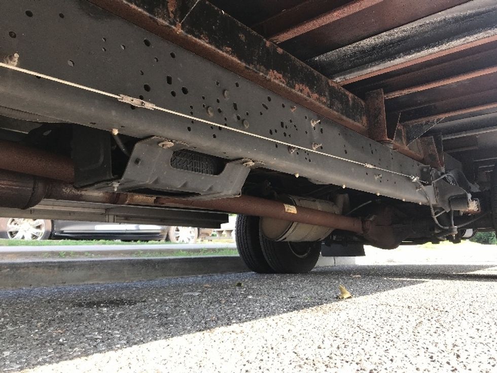 Light Duty Box Truck-Light and Medium Duty Trucks-Ford-2023-E350-West Babylon-NY-19,581\n\t\tmiles-$ 44,250 - Image 5